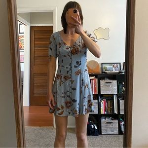 Urban Outfitters Light Blue Floral 90s dress Size S